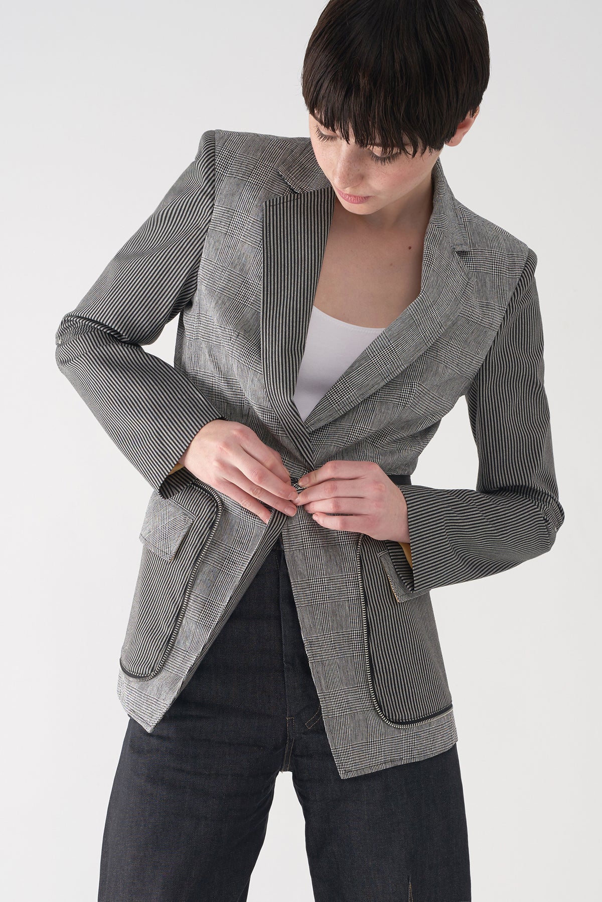 'S SOLEZIA[ソレジア] Overfit Tailored Check Jacket Designer fashion, Seoul-fully created | W Concept