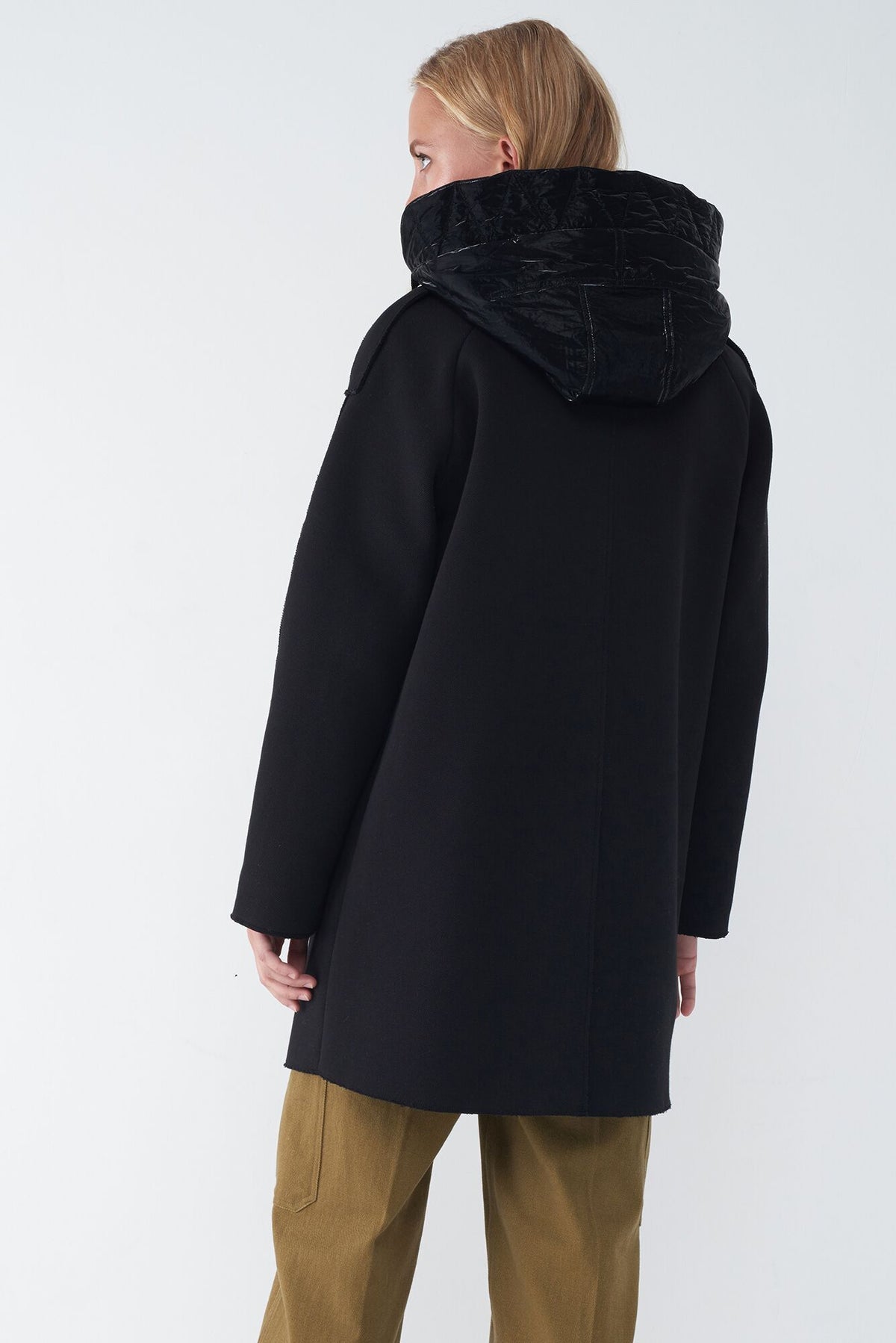 JANY - NEOPRENE JACKET WITH DETACHABLE QUILTED HOOD – Søsken JANY - NEOPRENE JACKET WITH DETACHABLE QUILTED HOOD – Søsken